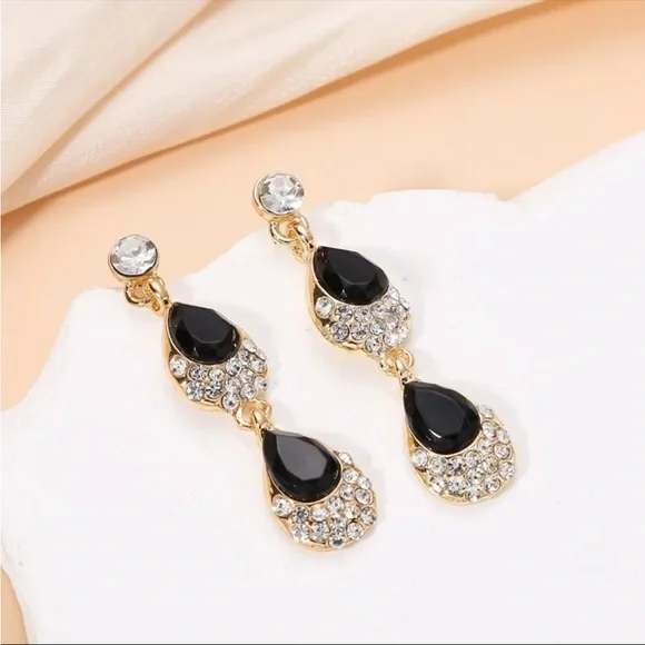 Gold Filled Black Floral CZ Necklace Set - Picture 3 of 4